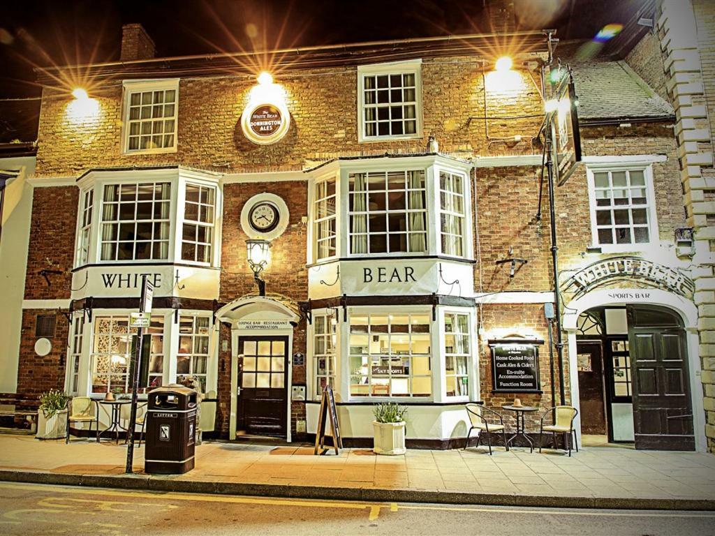 فندق The White Bear Shipston-on-Stour الغرفة الصورة